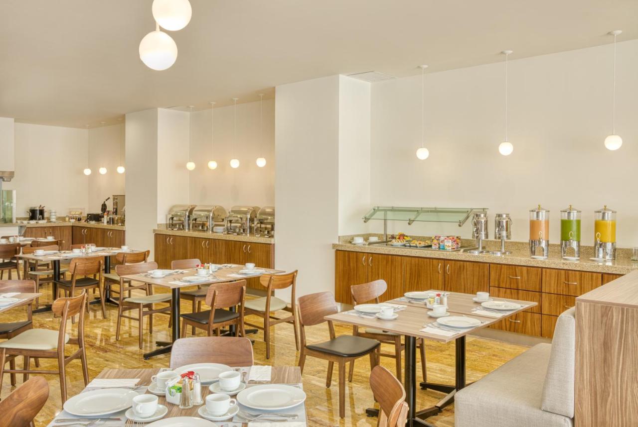 Hotel Fiesta Guadalajara Periferico Poniente 4*